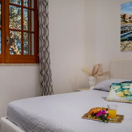 A Scopello, A Due Passi Da Cala Bianca Villa *